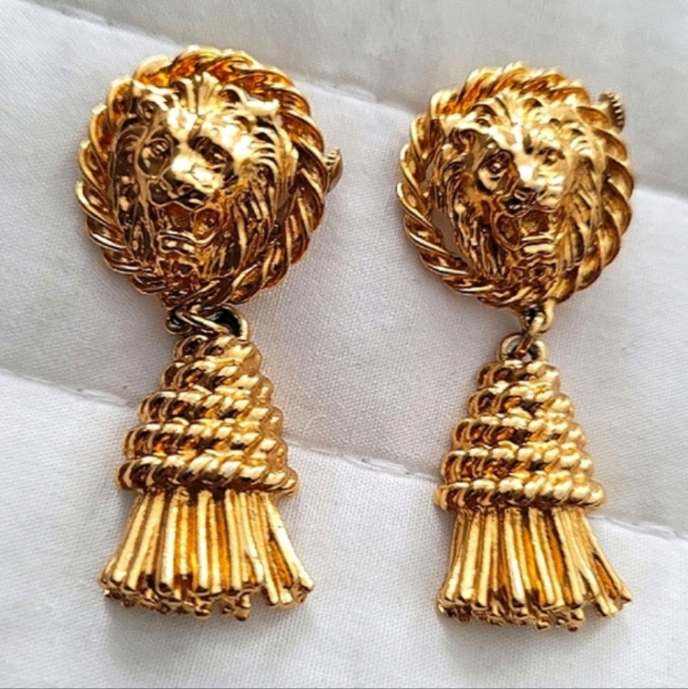 ANNE KLEIN Gold Lion Tassel Drop Earrings #RARE